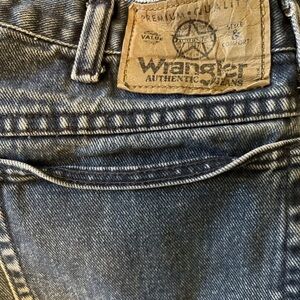 Vintage Wrangler Washed Blue Denim Jeans with Leather Patch